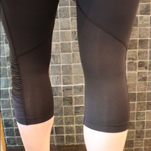 Lululemon crop pant